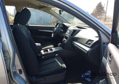 2013 Subaru Outback 2.5I z USA, uszkodzony, nr VIN 4S4BRBAC9D3310733